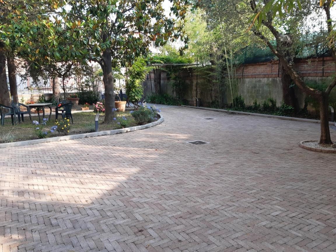 Magnolia Park Pise